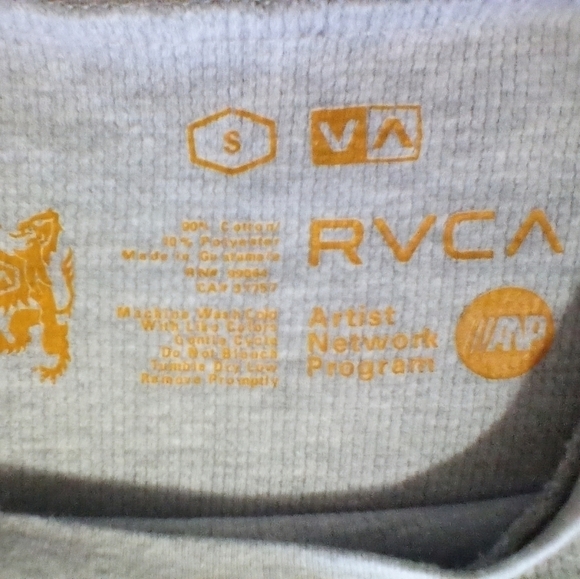 RVCA. Mens S. Thermal Shirt. - Picture 2 of 4